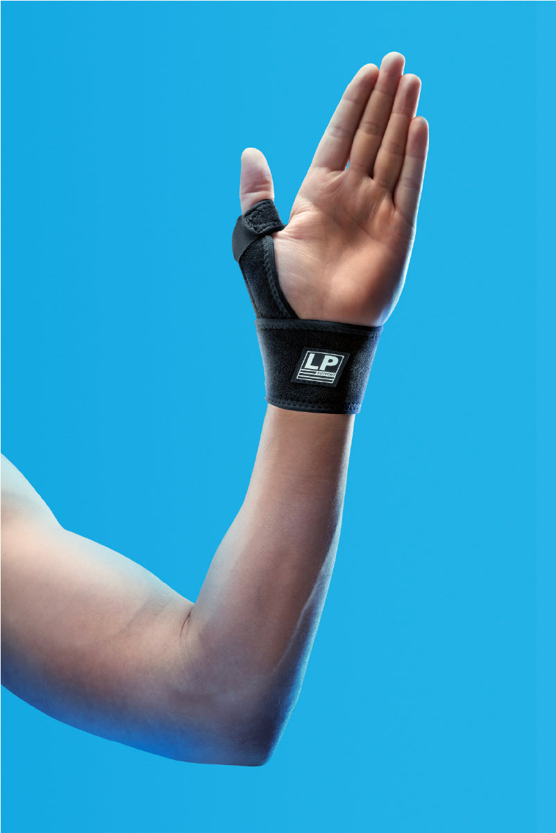 COOLPRENE X 563CA Wrist Support w/ Thumb Stabilizer